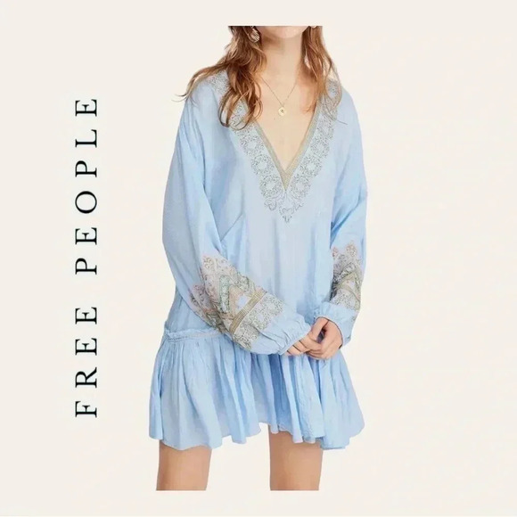 1179.‎ Free PEOPLE WILD ONE EMBROIDERED DRESS SIZE SMALL OVERSIZED LIGHT BLUE - Picture 1 of 12